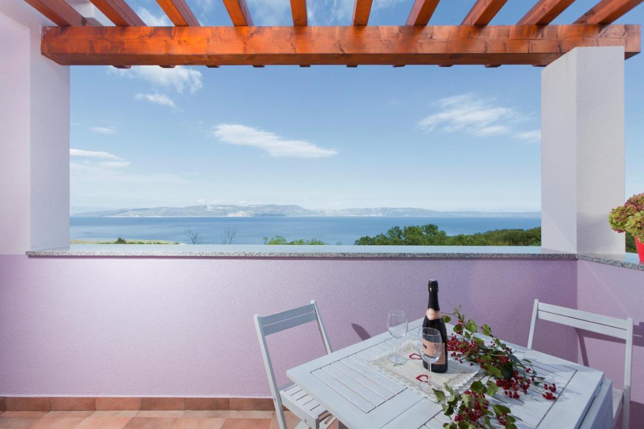 Villa Mirta In Crni Labin  Kültér fotó